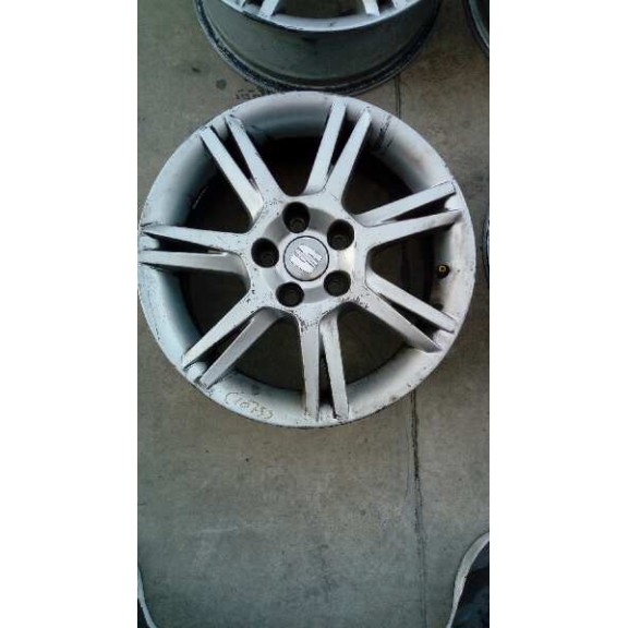 seat ibiza (6j5) del año 2010