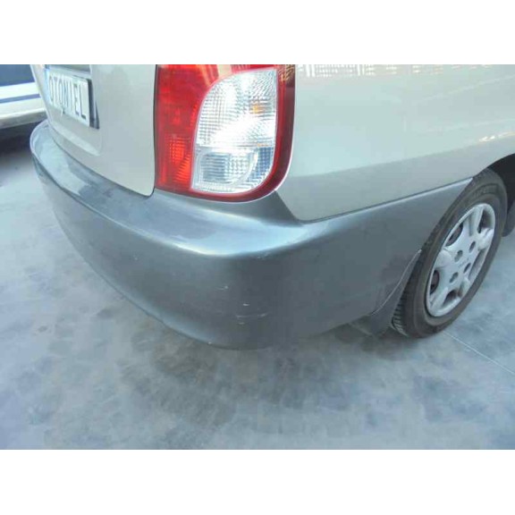 kia carens del año 2000