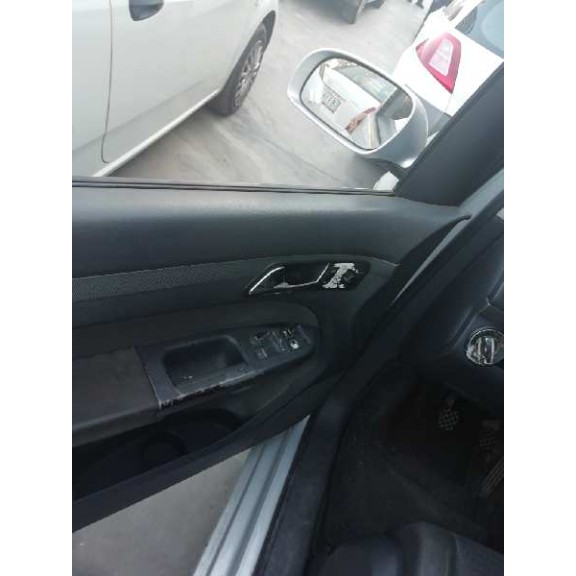 volkswagen touran (1t1) del año 2005