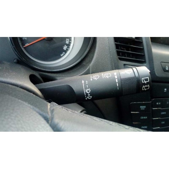 opel insignia berlina del año 2010