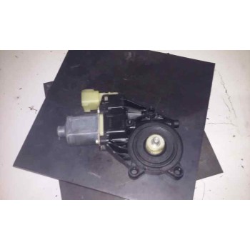Recambio de motor elevalunas delantero izquierdo para ford fiesta (cb1) ambiente referencia OEM IAM 0130822404  6 PINS