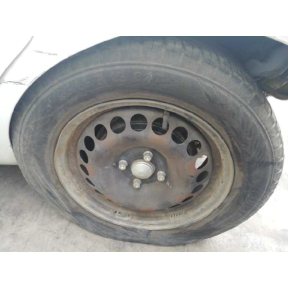 opel corsa d del año 2013