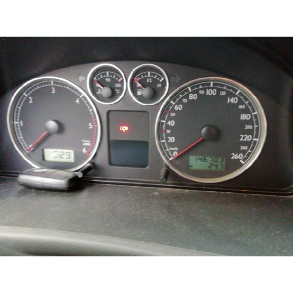 volkswagen sharan (7m6/7m9) del año 2001