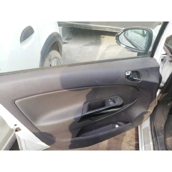 opel corsa d del año 2013