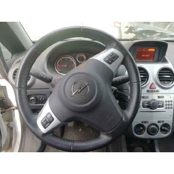 opel corsa d del año 2013