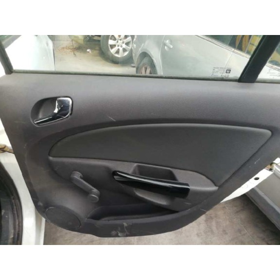 opel corsa d del año 2013