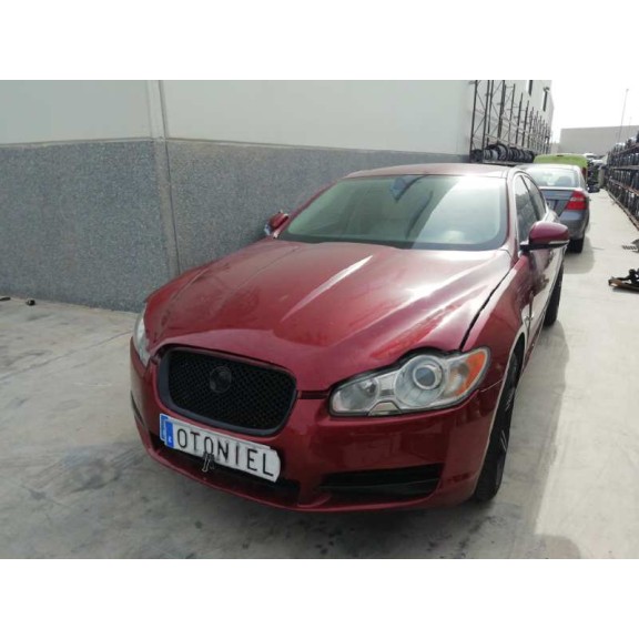 jaguar xf del año 2010