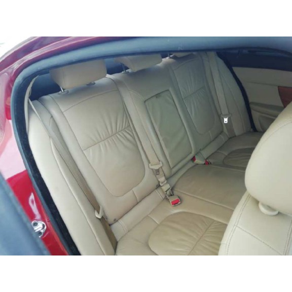 jaguar xf del año 2010