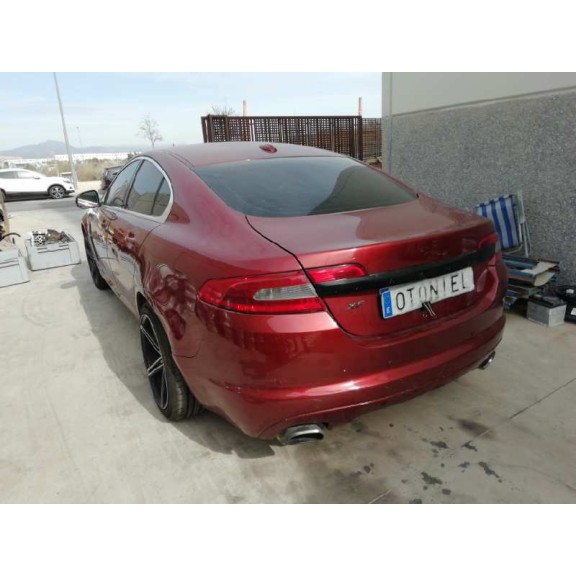 jaguar xf del año 2010