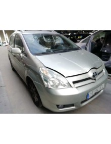 toyota corolla verso (r1) del año 2004 2