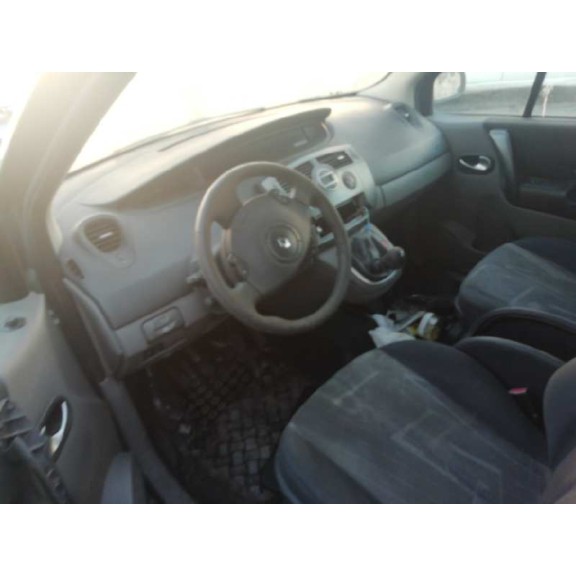 renault scenic ii del año 2003