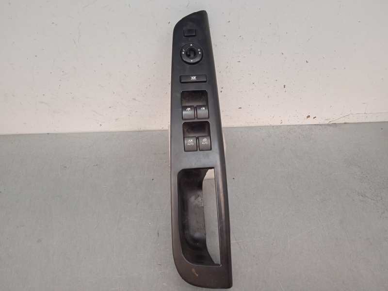 Recambio de mando elevalunas delantero izquierdo para kia cee´d emotion referencia OEM IAM 369490 1374781OK 4 TECLAS