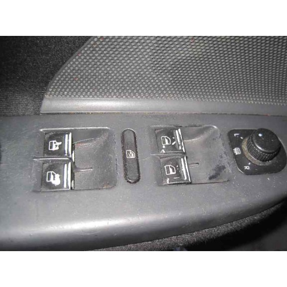 volkswagen golf v berlina (1k1) del año 2005