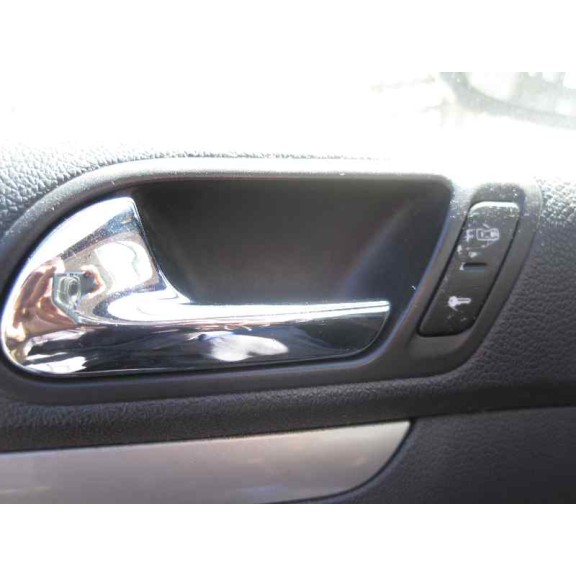 volkswagen golf v berlina (1k1) del año 2005