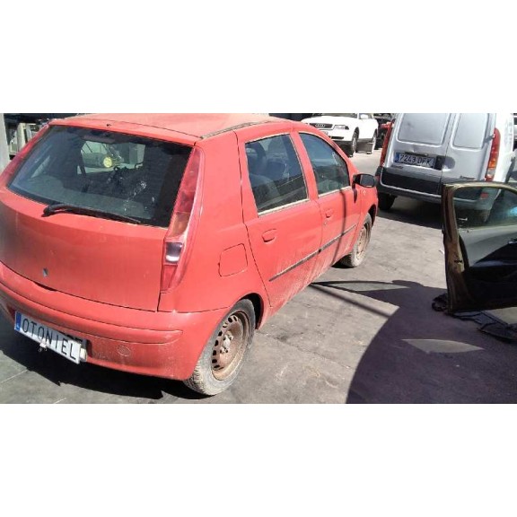 fiat punto berlina (188) del año 2001