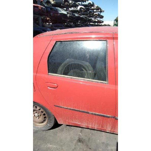 fiat punto berlina (188) del año 2001