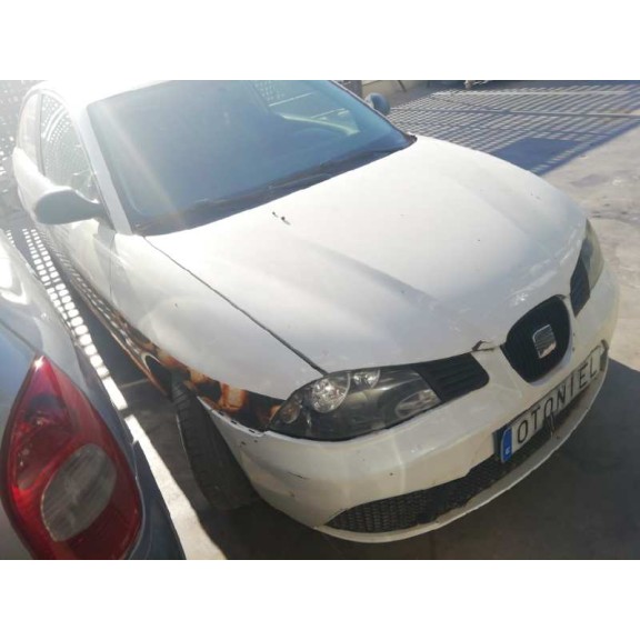 seat ibiza (6l1) del año 2008