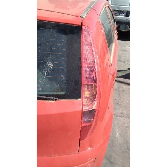 fiat punto berlina (188) del año 2001