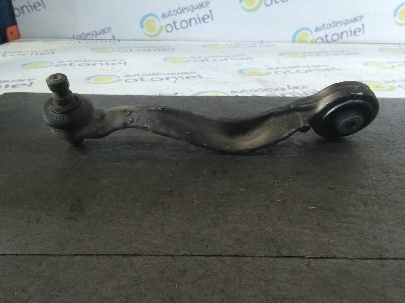 Recambio de brazo suspension superior delantero derecho para audi a4 berlina (b5) 1.8 referencia OEM IAM   