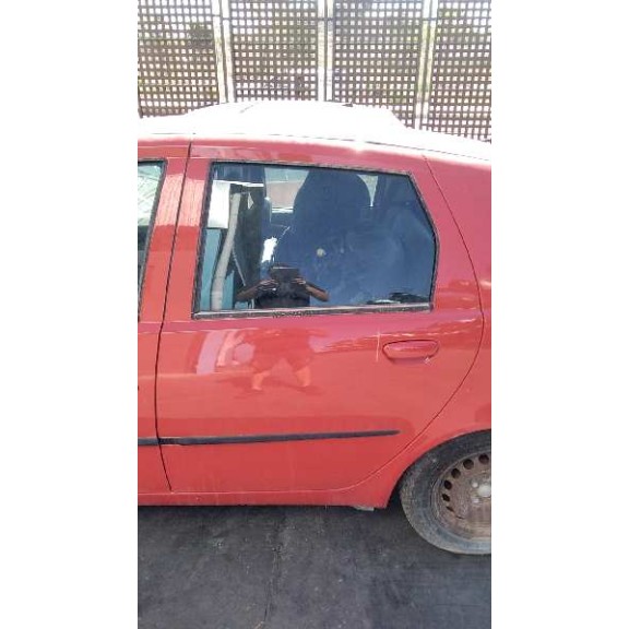 fiat punto berlina (188) del año 2001