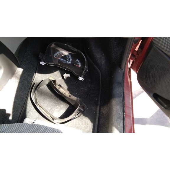 fiat punto berlina (188) del año 2001