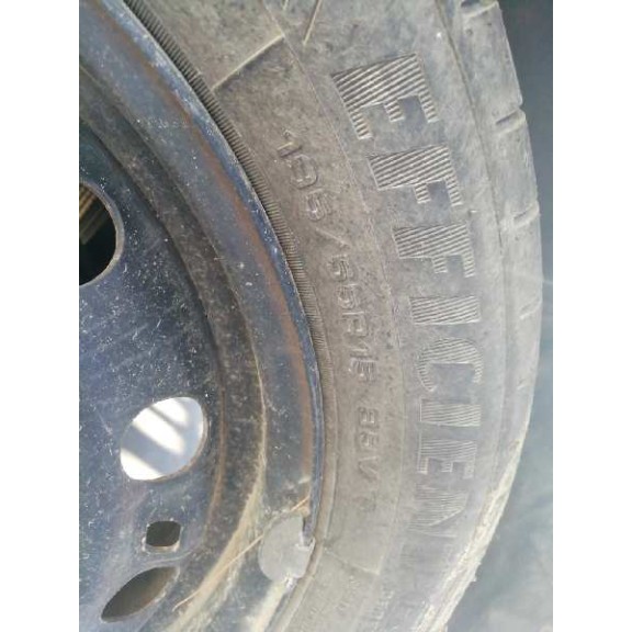 seat ibiza (6l1) del año 2008