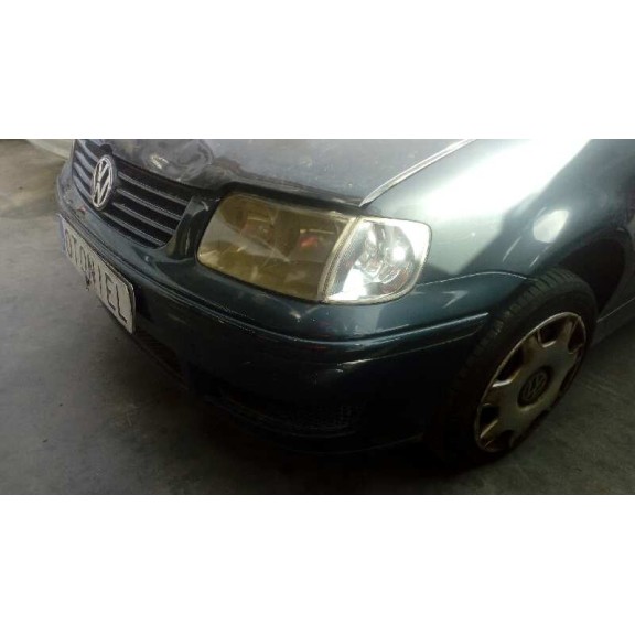volkswagen polo berlina (6n2) del año 2000
