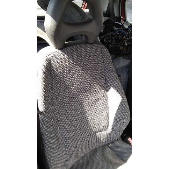 fiat punto berlina (188) del año 2001