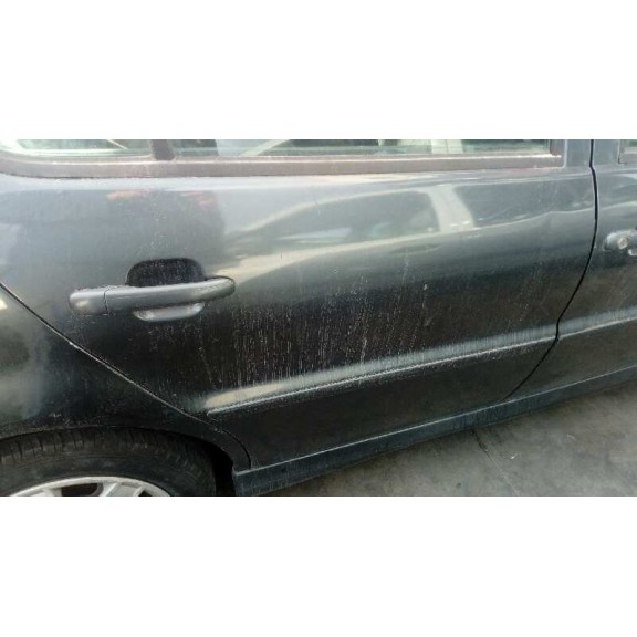 volkswagen polo berlina (6n2) del año 2000