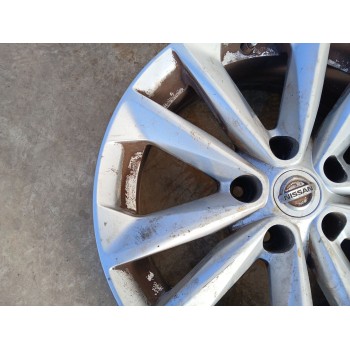 Recambio de llanta para nissan qashqai i (j10, nj10) 1.5 dci referencia OEM IAM 7JX17 X1 4EA1A