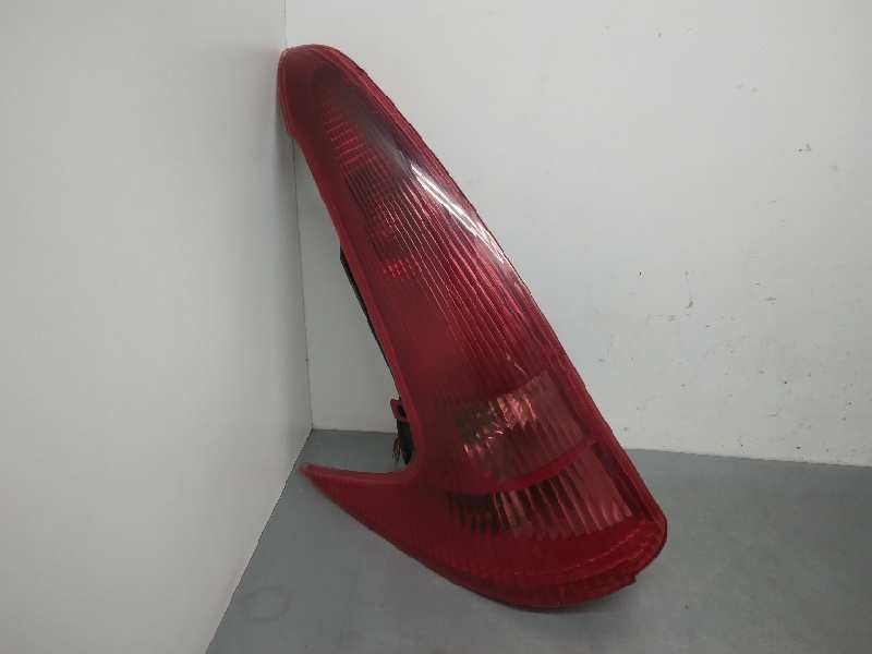 Recambio de piloto trasero izquierdo para peugeot 206 sw x-line referencia OEM IAM 9641540677  