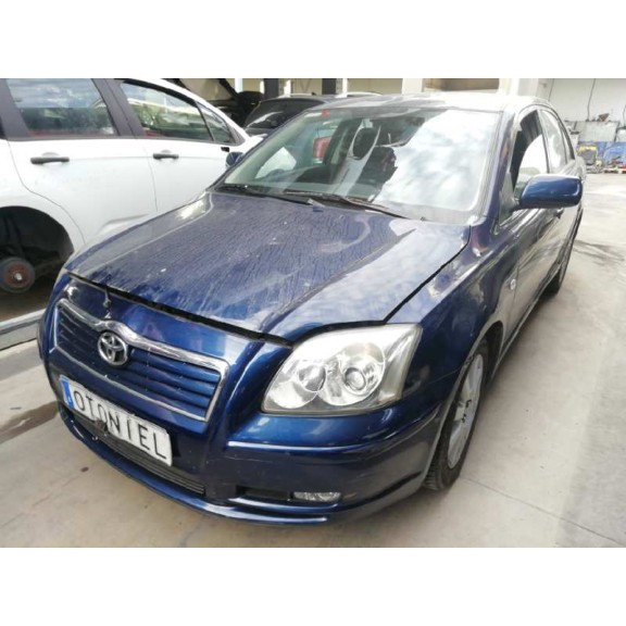 toyota avensis berlina (t25) del año 2004