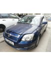 toyota avensis berlina (t25) del año 2004