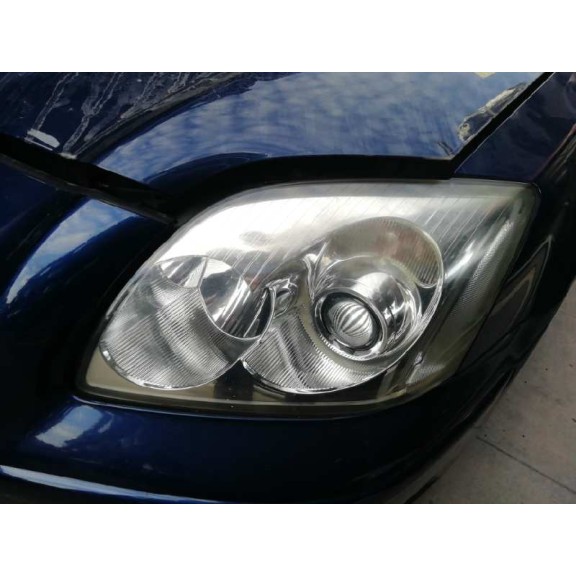 toyota avensis berlina (t25) del año 2004