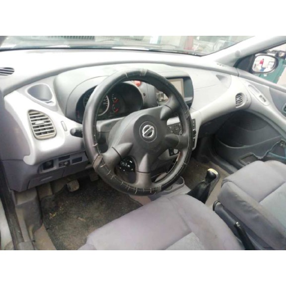 nissan almera tino (v10m) del año 2004