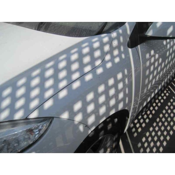 renault megane iii berlina 5 p del año 2011