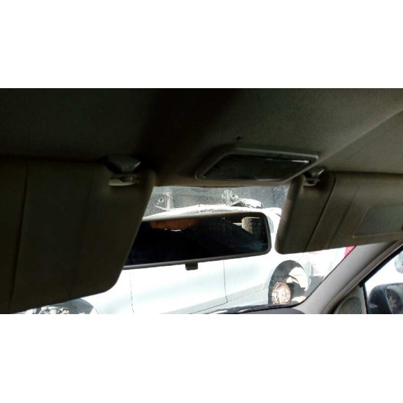 volkswagen polo berlina (6n2) del año 2000