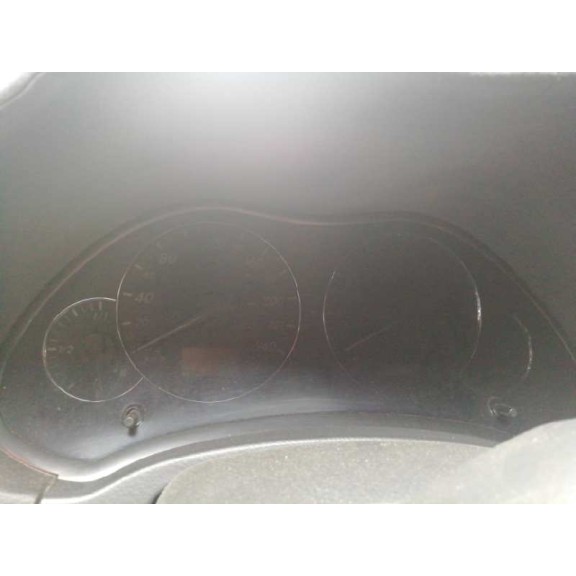 toyota avensis berlina (t25) del año 2004