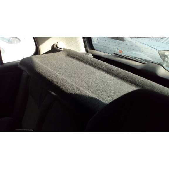 volkswagen polo berlina (6n2) del año 2000