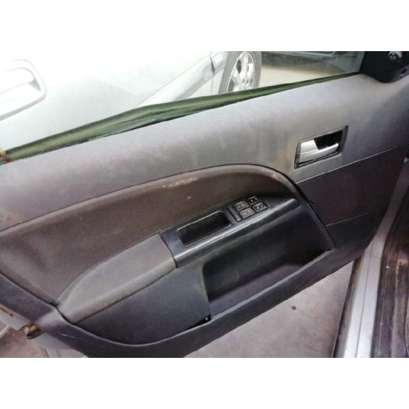 ford mondeo berlina (ge) del año 2001