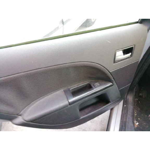 ford mondeo berlina (ge) del año 2001