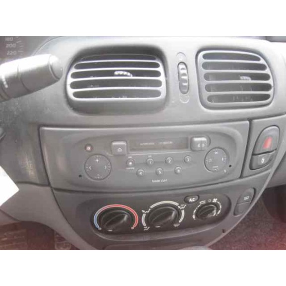 renault megane i fase 2 classic (la..) del año 2001