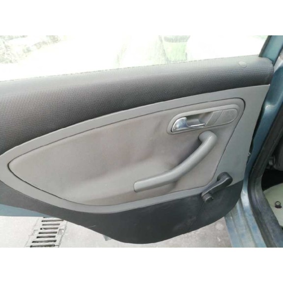 seat cordoba berlina (6l2) del año 2006