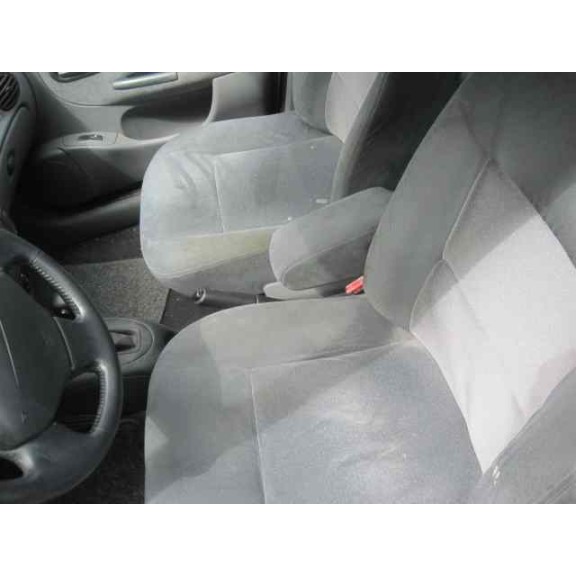 renault megane i fase 2 classic (la..) del año 2001