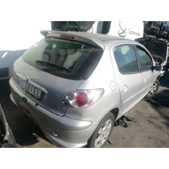 peugeot 206 berlina del año 1999