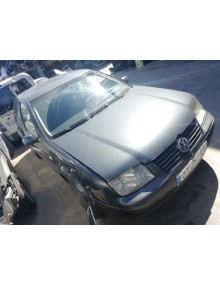 volkswagen bora berlina (1j2) del año 2003 2