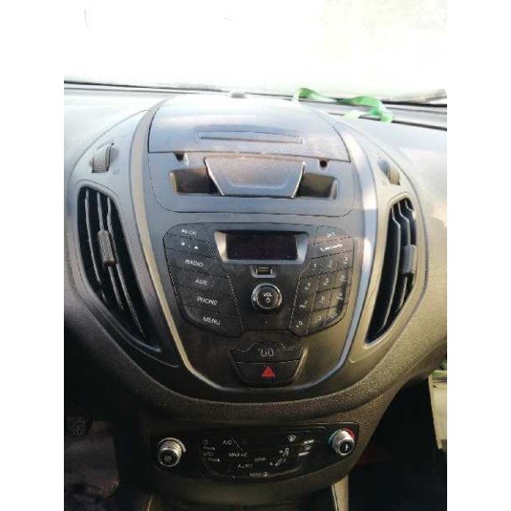 ford transit courier del año 2015