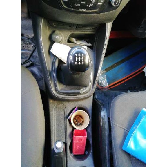 ford transit courier del año 2015