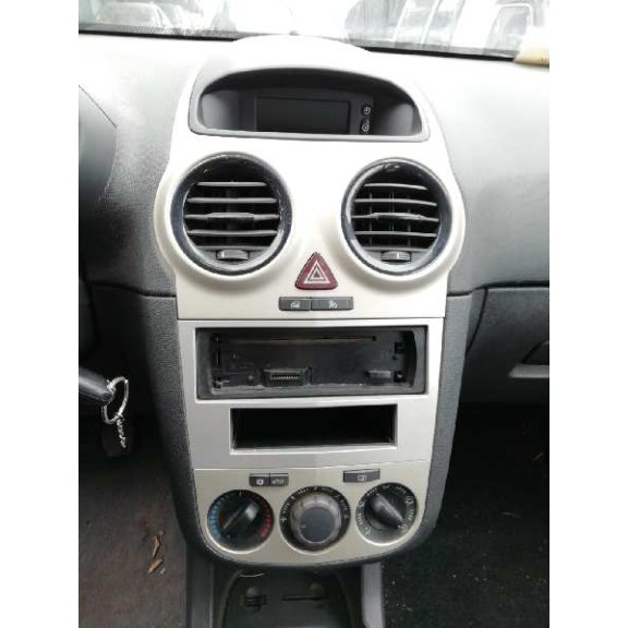 opel corsa d del año 2009