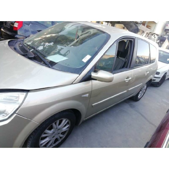 renault grand scenic del año 2008